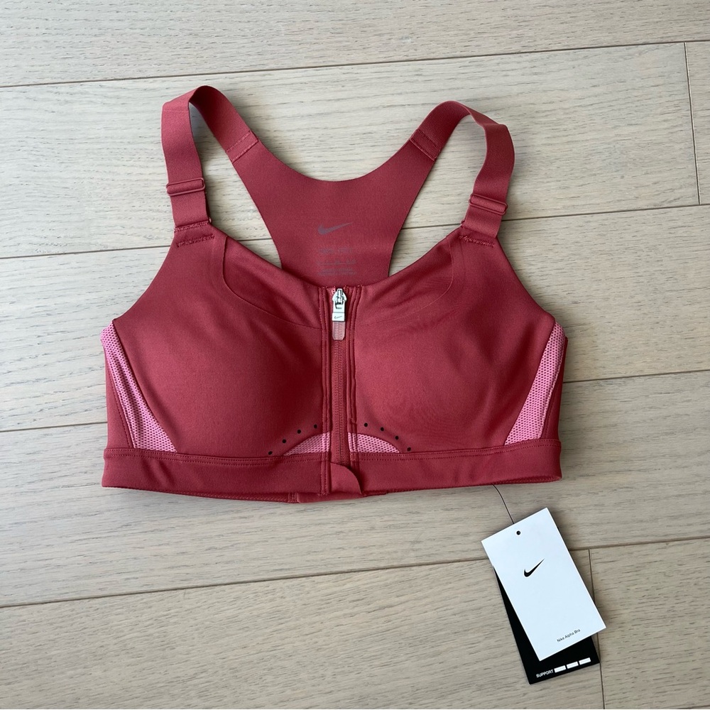 Nike Alpha Bra